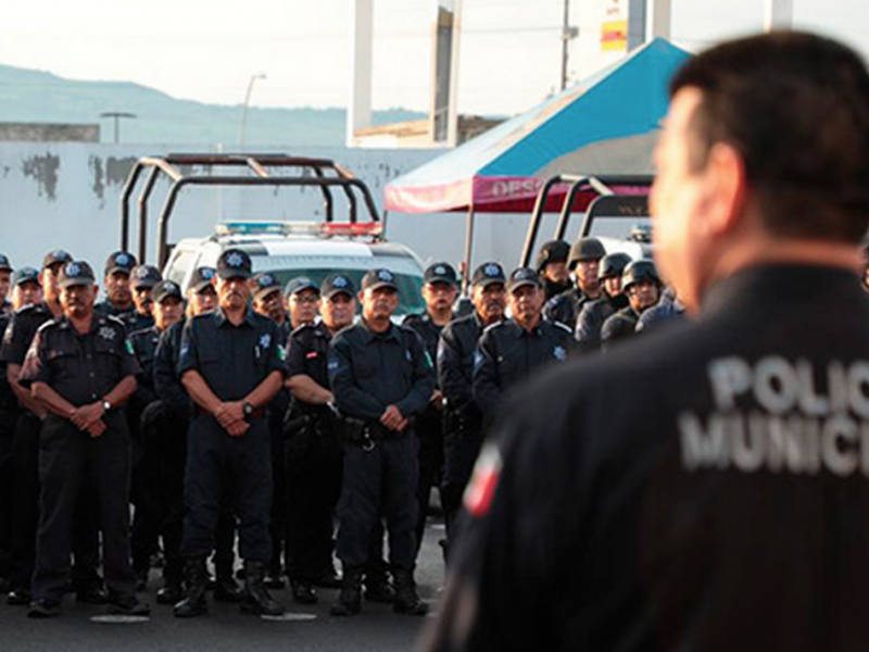 Policías de Nayarit trabajan en condiciones precarias