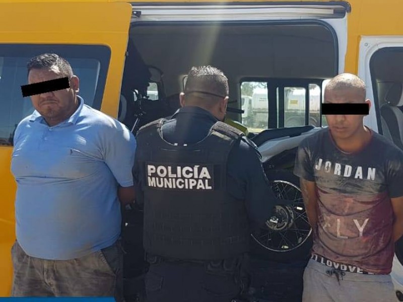 Policías de Pedro Escobedo recuperan motos robadas
