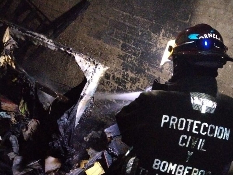 Policías de Tlaquepaque rescataron a hombre de incendio