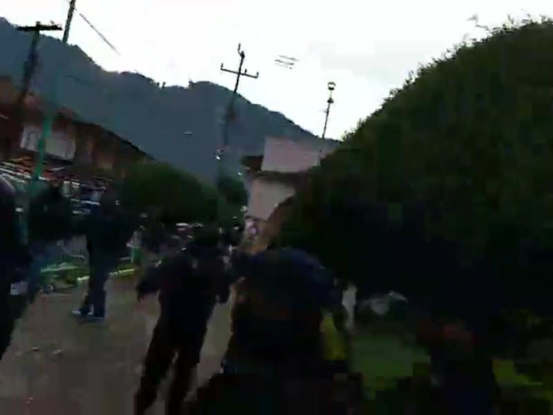 Policías detienen a reporteros en cobertura en Ocampo