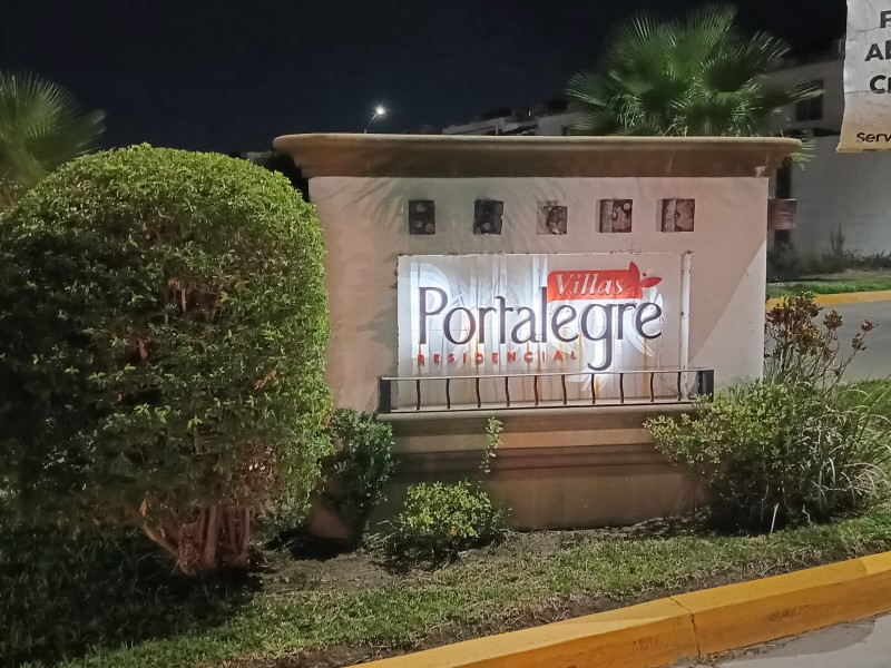 Policías detienen a sujetos armados durante operativo en el fraccionamiento Portalegre