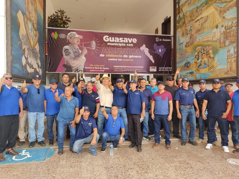 Policías en Guasave se manifiestan, piden homologación de sueldos
