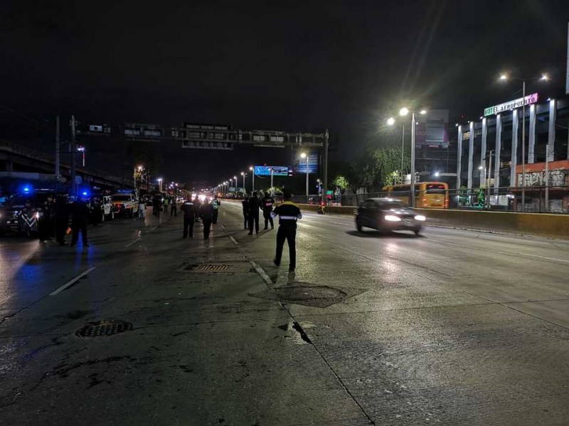 Policías federales retiran bloqueo del AICM