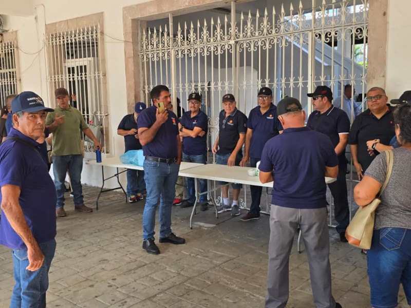 Policías Jubilados de Mazatlán Exigen Reunión con Estrella Palacios