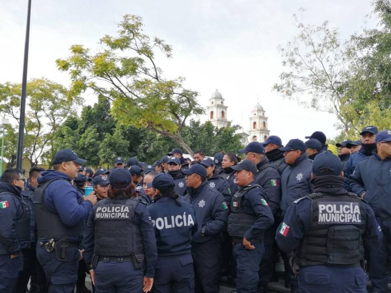 Policías mayores de 60 años podrán regresar a laborar