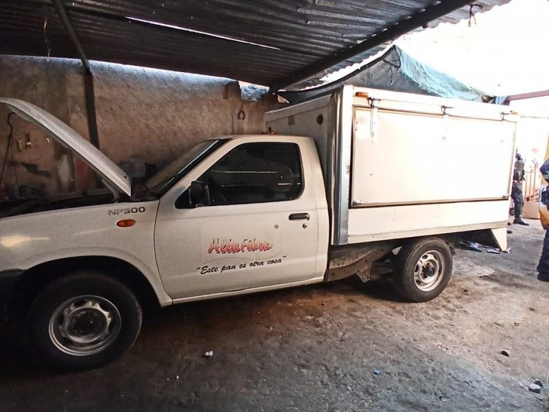 Policías tapatíos detienen a 6 con camioneta robada en Tonalá