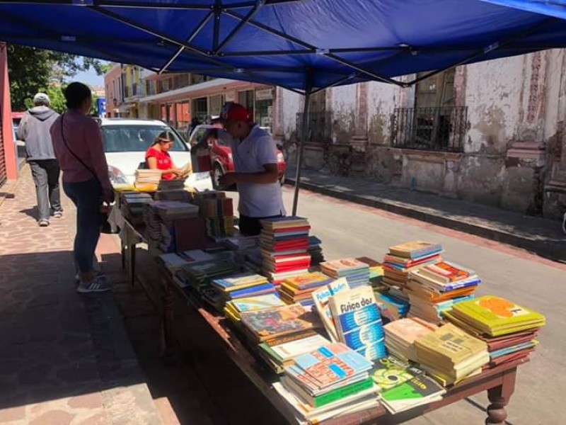 Ponen a la venta productos de la tienda El Porvenir