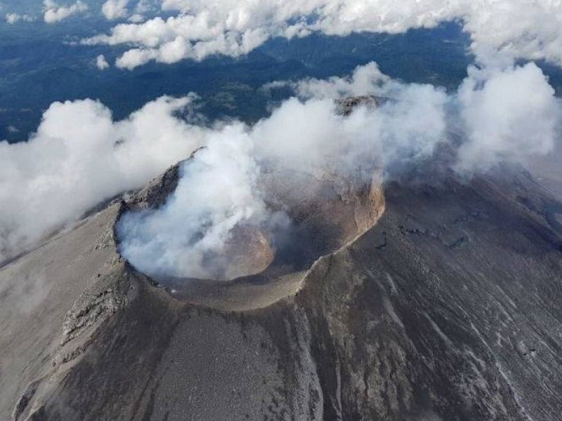 Popocatépetl registra 49 exhalaciones y cinco explosiones