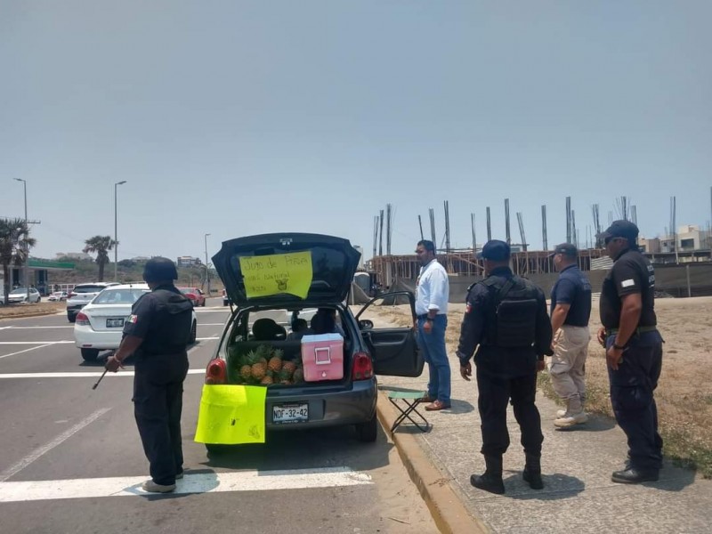 Por accidentes retiran a ambulantes de la Riviera Veracruzana
