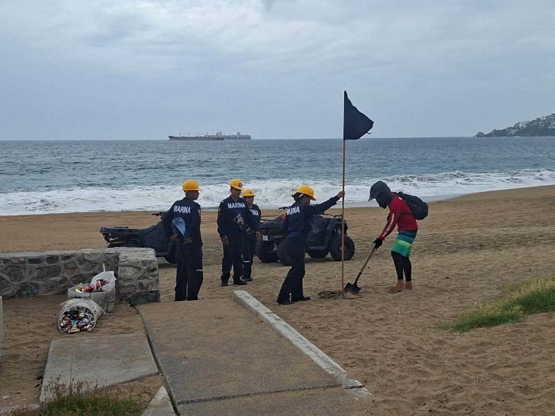 Por acercamiento de “Trudy”, cierran playas de Manzanillo, Tecomán y Armería