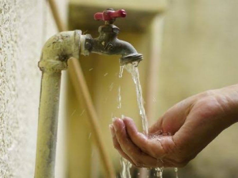 Por altas temperaturas aumenta consumo de agua potable en viviendas