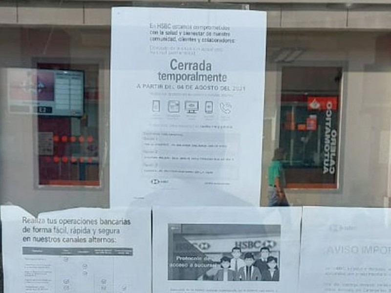 Por brotes de coronavirus cierran bancos en Xalapa y Coatepec