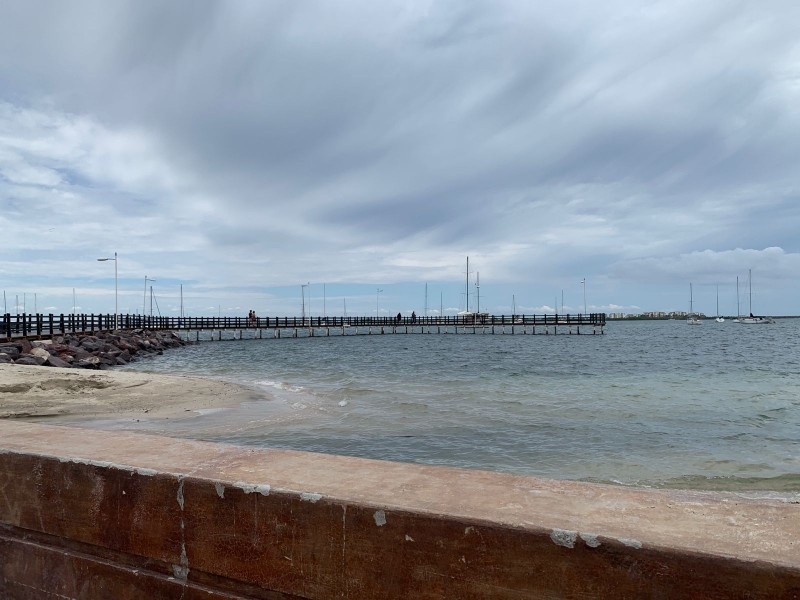 Por contaminación tras lluvias,se exhorta a evitar actividades en playas