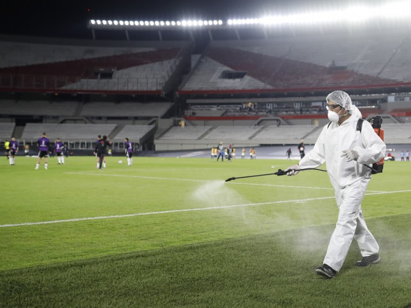 Por Covid-19, AFA suspende los partidos de fútbol en Argentina