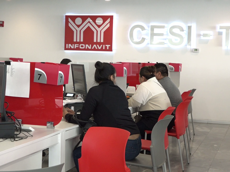 Por crisis trabajadores en Torreón piden reestructurar créditos al Infonavit