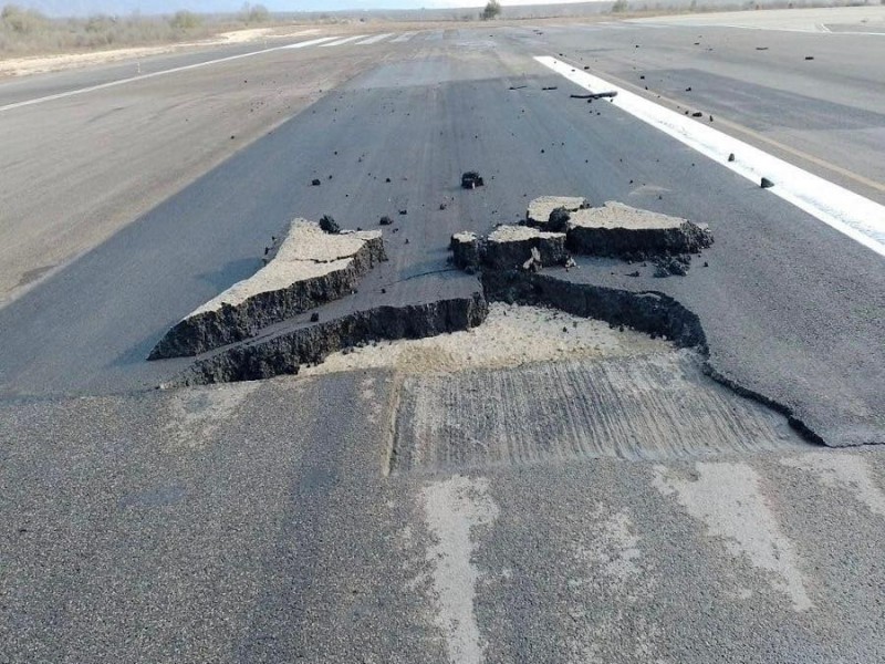 Por daño en pista cierra de manera temporal Aeropuerto Int.deLosCabos