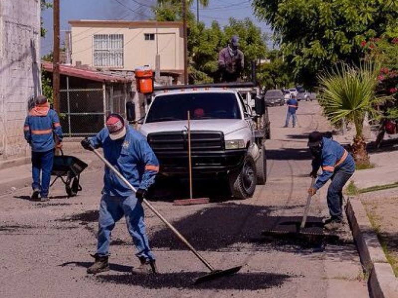 Por desconocimiento, ciudadanos no han reportado baches en app municipal