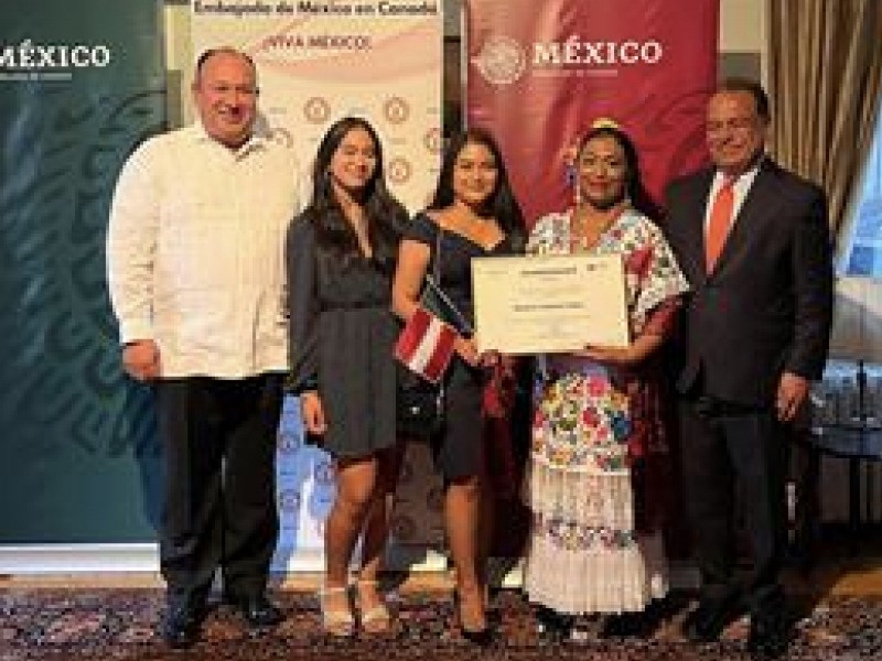 Por difundir la cultura maya en Canadá, mexicana gana premio