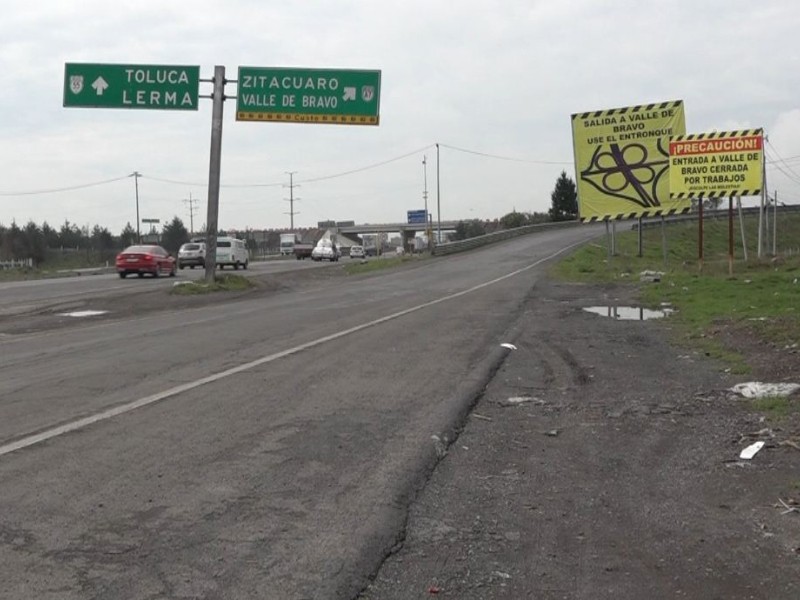 Por expansión de carriles cerrarán carril: autopista Toluca- Valle de Bravo