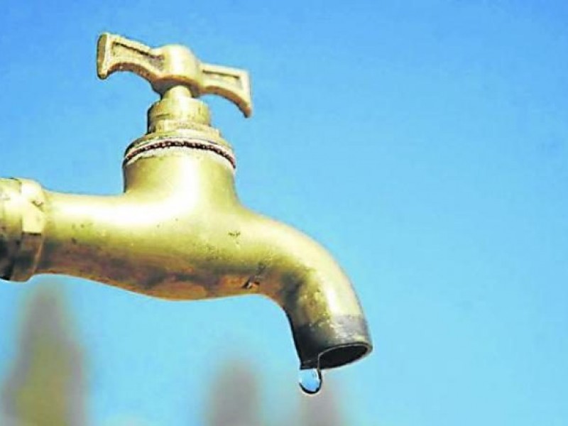 Por fallas en pozos se quedan guadalupenses sin agua