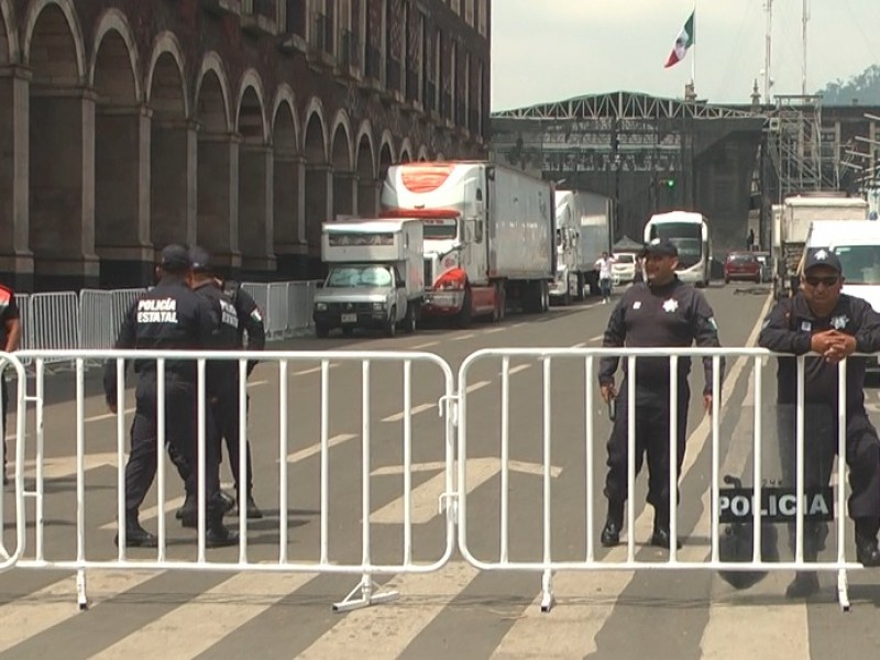 Por fiestas patrias. cierran primer cuadro de Toluca; toma precauciones