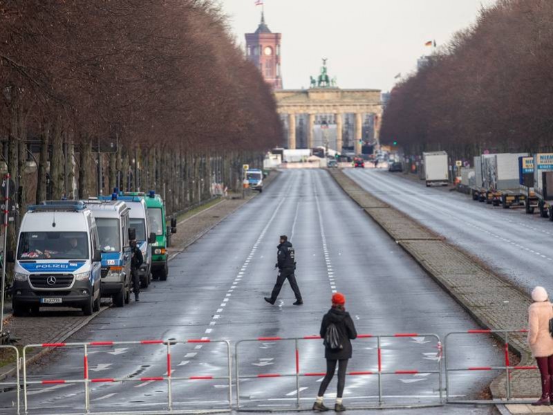 Por incremento Covid-19, Alemania extiende confinamiento endureciendo restricciones