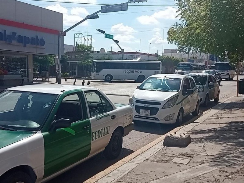 Pese a inflación, no aumenta servicio de taxis en vacaciones