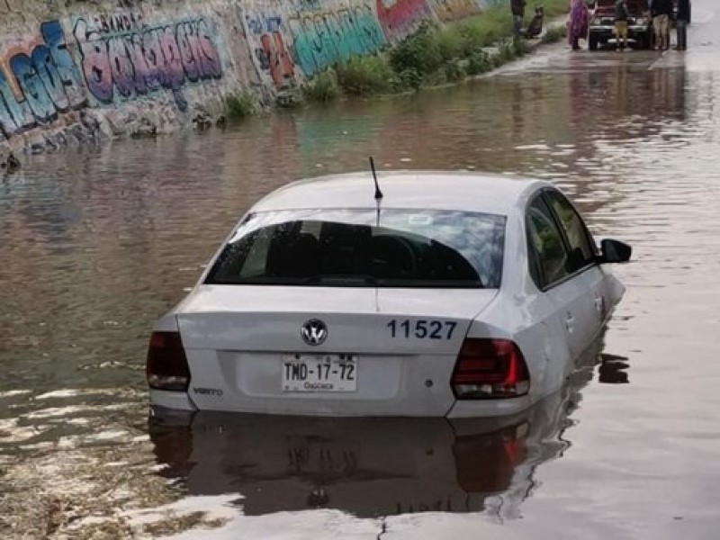 Por intensa lluvia, afectaciones en 12 municipios de Oaxaca
