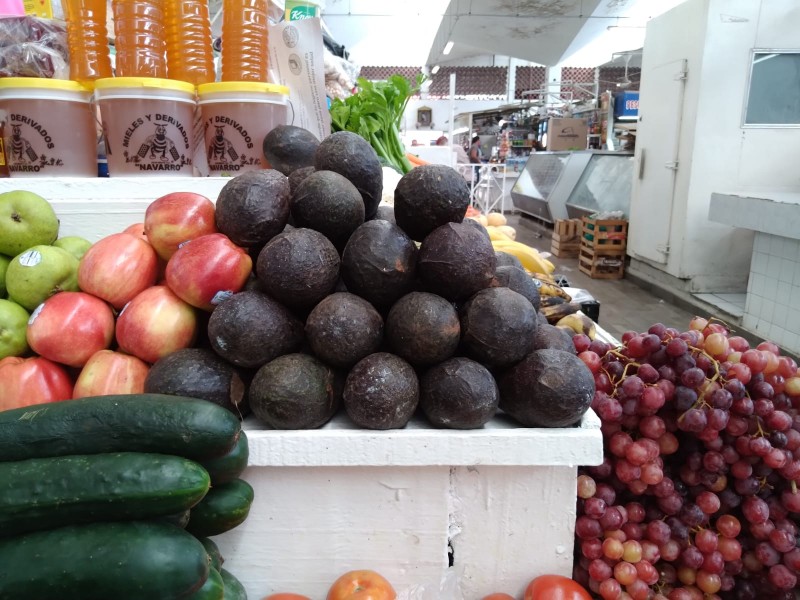 Por las nubes precio de legumbres en mercados municipales