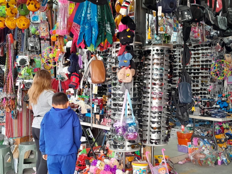 Por los suelos ventas en Mercado Zona 030