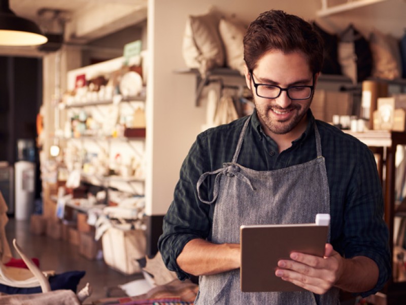 ¿Por que los jóvenes deciden emprenden?