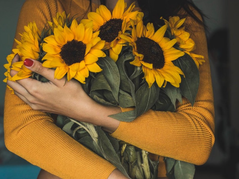 ¿Por qué todos están pidiendo flores amarillas?