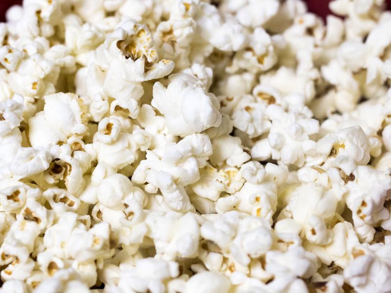 ¿Por qué no explotan la palomitas?