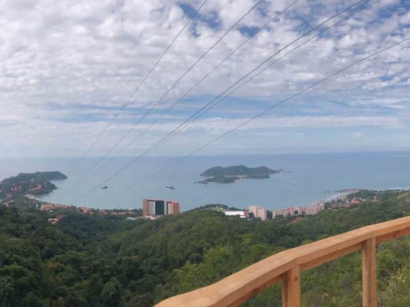 Por rehabilitación cierran un mirador en ciclopista de Montaña Ixtapa