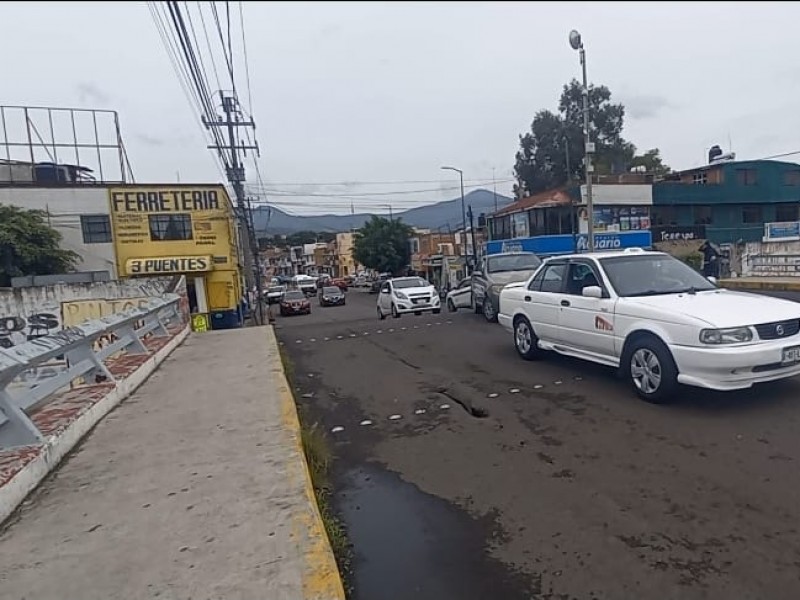 Por riesgo, valoran reforzar o reconstruir puente en Río Grande