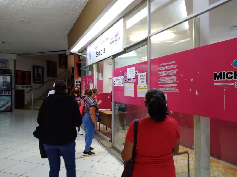 Por tercera ola, registro civil en Zamora trabaja con turnos