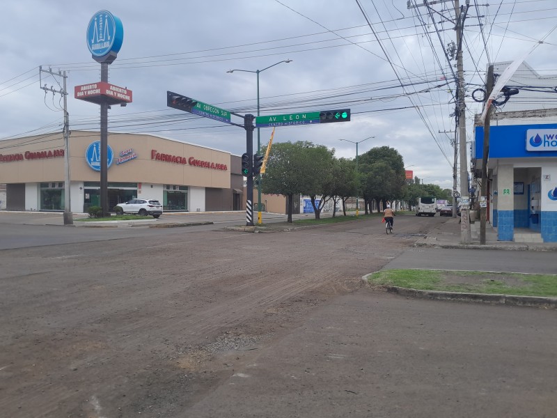 Por terminar obras en calle Obregón