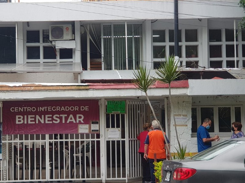 Por veda sigue oficina de Bienestar sin trabajar