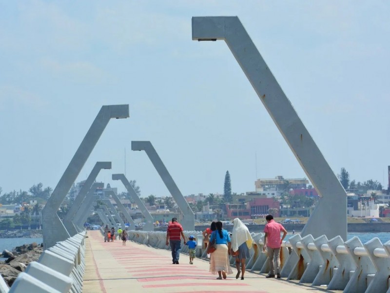 Por violencia cae turismo en Coatzacoalcos