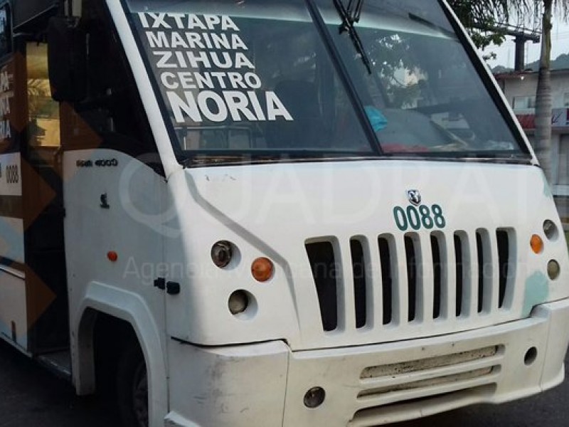 Por violencia, Zihuatanejo se queda sin transporte público