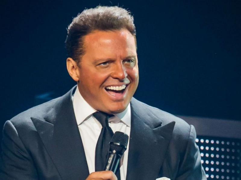 Posponen un año concierto de Luis Miguel en Acapulco