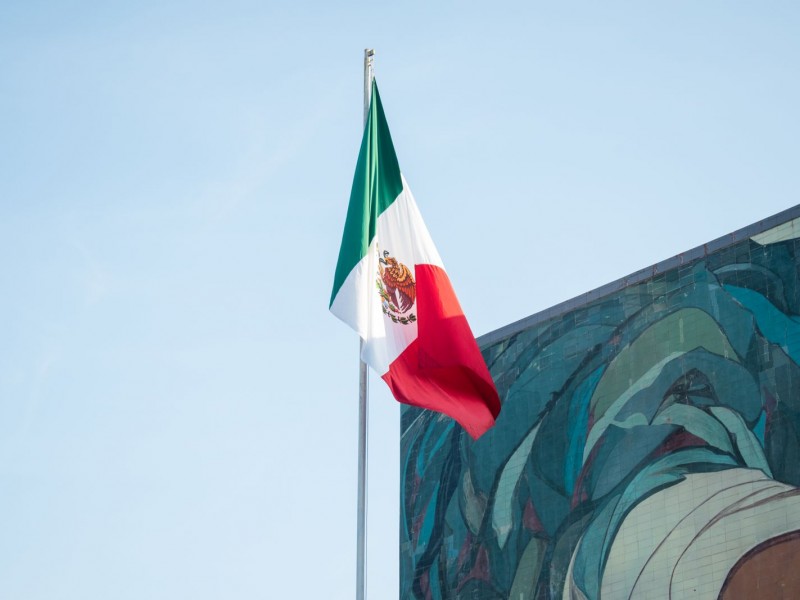 Poza Rica conmemora el 203 aniversario de la Bandera Mexicana