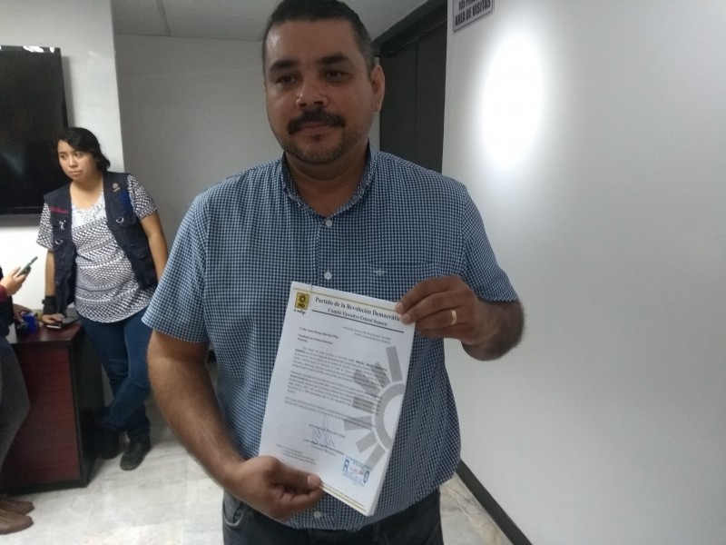 PRD pide juicio político contra Maloro Acosta