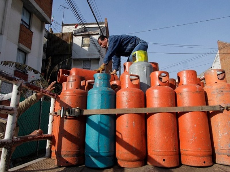 Precio de gas LP supera los 300 pesos esta semana