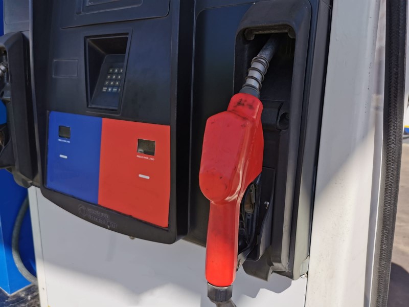 Precio de la gasolina seguirá en incremento, advienen lideres gasolineros