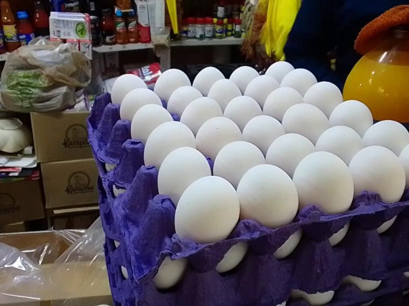 Precio del huevo disminuye 5 pesos esta semana