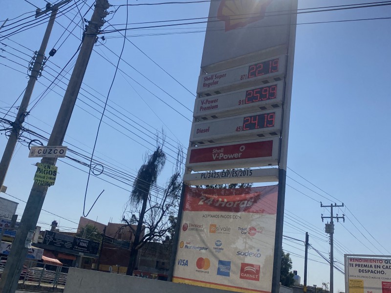 Precio promedio de la gasolina regular 22.03 centavos por litro