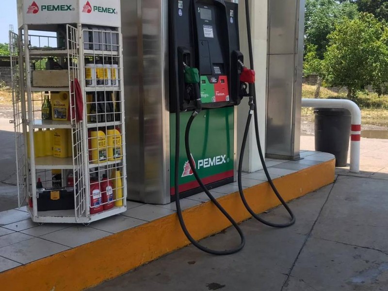 Precios de la gasolina se disparan en la zona fronteriza