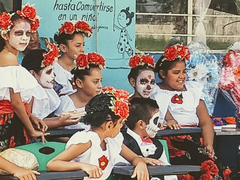 Predomina celebración de Día de Muertos