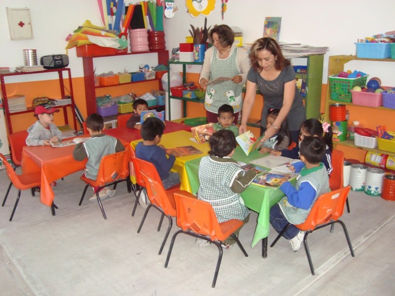 Preescolares en Coahuila recibirán niños de tres años